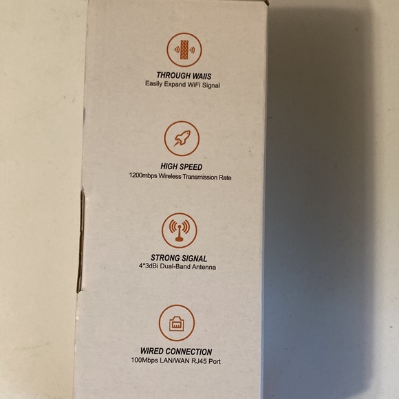 WiFi Repeater - GRT – 00037 - Picture 4 of 5